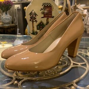 AGL Nude Leather  Round Toe Heel Size 37.5